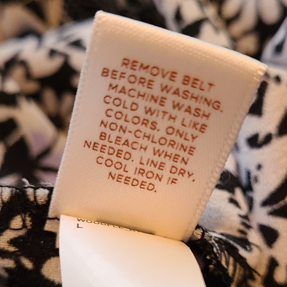 (344) Laura Conrad (LC) Woman's Cut Sleeve, back tie, Summer Dress / Belt,  (L) - Picture 15 of 16